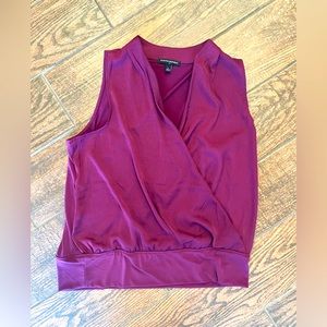 Banana Republic Sleeveless Blouse- Magenta